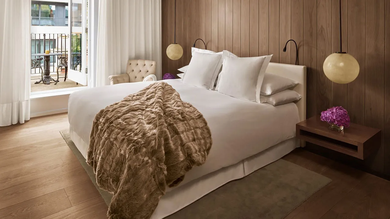 London Faux Fur Throw